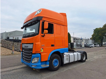 Cap tractor DAF XF 460