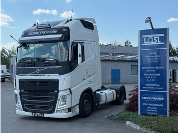 Cap tractor VOLVO FH 500