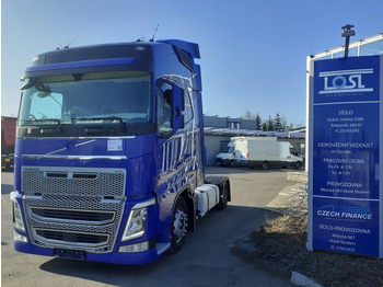 Cap tractor VOLVO FH 500