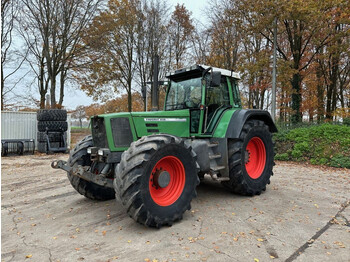 Tractor agricol Fendt Favorit 818 turboshift: Foto 1