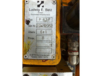 Mașină de tipar Betz P 63 F 4 pneumatic paint pumps for 200kg drums with single dispenser: Foto 2