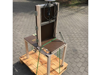 Mașină de îndosariat