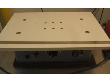 Mașină de îndosariat