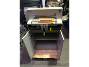 Mașină de tăiat hârtie