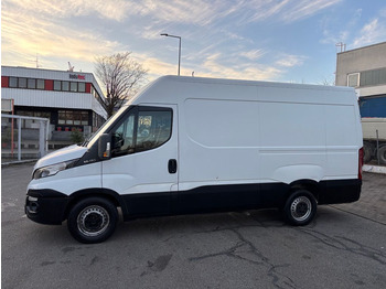 Dubă Iveco Daily 35S130 Klima Iveco Daily 35S130 Klima: Foto 2 Dubă Iveco Daily 35S130 Klima Iveco Daily 35S130 Klima: Foto 2