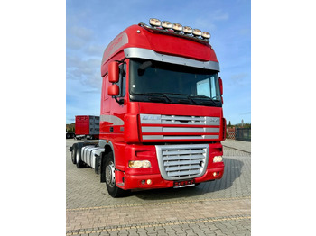 Camion şasiu DAF XF 105 510