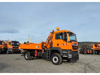 Camion basculantă MAN TGS 18.320/ 4x4 / Euro4 /Wywrotka trójstronna Meiller +Kran Atlas TLC 82.2 +sterowanie radiowe – Przystosowany do pracy zimą — odśnieżanie, posypywanie, pług: Foto 4