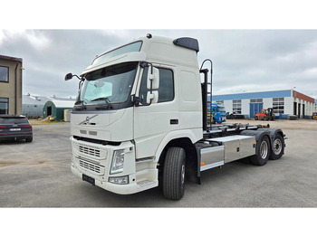 Camion cu cârlig VOLVO FM 460