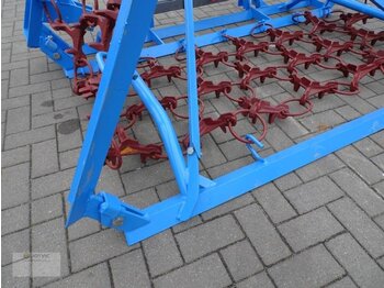 Grapa de pajiste nou Vemac Wiesenschleppe Schleppe Egge 4m 4-reihig hydraulisch NEU: Foto 5 Grapa de pajiste nou Vemac Wiesenschleppe Schleppe Egge 4m 4-reihig hydraulisch NEU: Foto 5