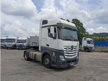 Cap tractor MERCEDES-BENZ Actros 1845