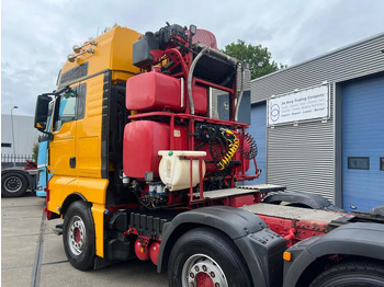 Cap tractor MAN TGX 41.560 8x4/4 BBS: Foto 4