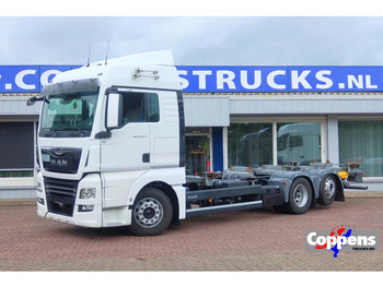 Camion şasiu MAN TGX