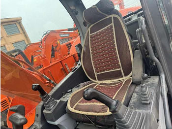 Excavator pe şenile Used Excavator Doosan DX75-9C Second-hand Excavator Digger DX75-9C Compact Shovel Crawler Doosan 75 Excavator Doosan Dx75-9C: Foto 5 Excavator pe şenile Used Excavator Doosan DX75-9C Second-hand Excavator Digger DX75-9C Compact Shovel Crawler Doosan 75 Excavator Doosan Dx75-9C: Foto 5
