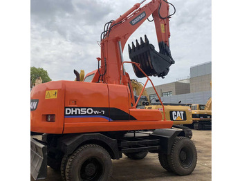 Excavator pe şenile DOOSAN DH150