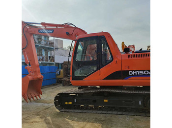 Excavator pe şenile DOOSAN DH150