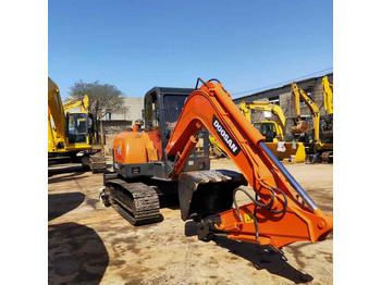 Excavator pe şenile DOOSAN DH60-7
