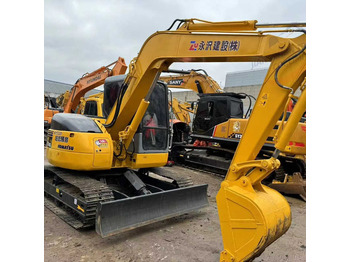 Excavator pe şenile KOMATSU PC220-8