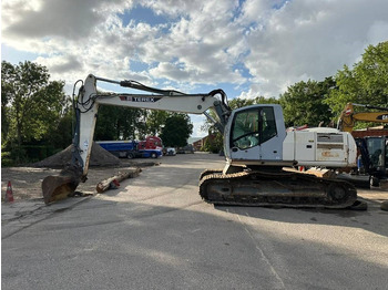 Excavator pe şenile TEREX