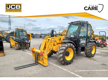 Stivuitor telescopic JCB