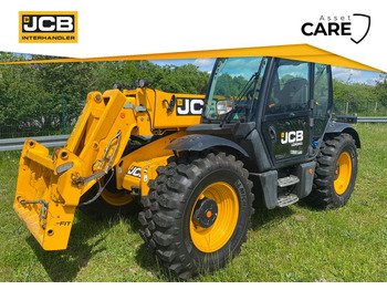Stivuitor telescopic JCB