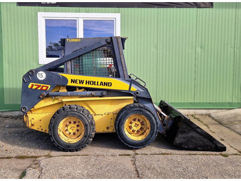 Mini încărcător NEW HOLLAND