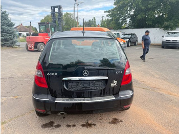 Automobil Mercedes-Benz A 180 A -Klasse A 180 CDI: Foto 4 Automobil Mercedes-Benz A 180 A -Klasse A 180 CDI: Foto 4