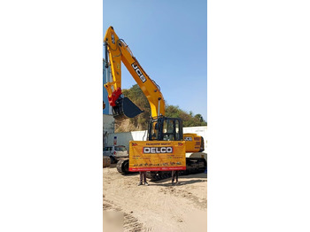 Excavator pe şenile JCB JS210LC