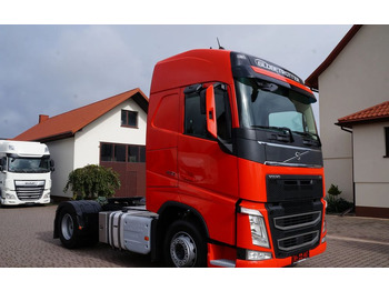 Cap tractor Volvo FH 4 EURO 6 GLOBETROTTER NISKI PRZEBIEG PEŁEN SERWIS: Foto 2
