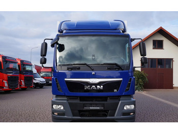 Camion frigider MAN TGM 18.250 EURO 6 CHŁODNIA KONTENER 7.50 m 275 TYS KM: Foto 2 Camion frigider MAN TGM 18.250 EURO 6 CHŁODNIA KONTENER 7.50 m 275 TYS KM: Foto 2