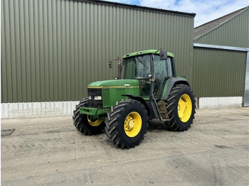 Tractor agricol JOHN DEERE 6800