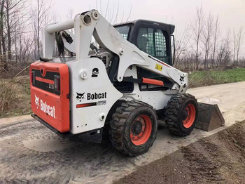 Mini încărcător BOBCAT S770