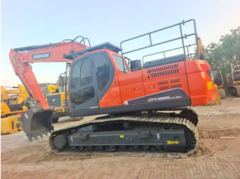 Excavator pe şenile DOOSAN DX225LC-9C