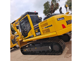 Excavator pe şenile KOMATSU