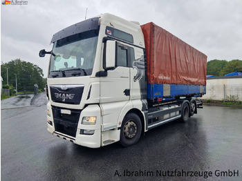Camion cu prelată MAN TGX 26.440