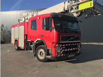 Autospeciala de stins incendii Volvo FM 340 FIRE TRUCK: Foto 2 Autospeciala de stins incendii Volvo FM 340 FIRE TRUCK: Foto 2