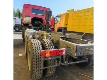 Cap tractor Howo Brandnew unused 371 6X4: Foto 2 Cap tractor Howo Brandnew unused 371 6X4: Foto 2