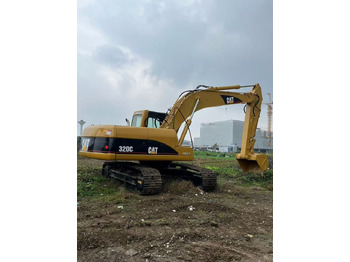 Excavator pe şenile CATERPILLAR 320C
