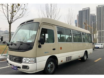 Autobuz interurban TOYOTA