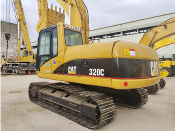 Excavator pe şenile CATERPILLAR 320C