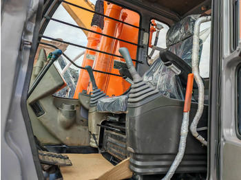 Excavator pe şenile HITACHI ZX200: Foto 4