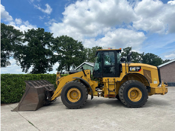 Încărcător frontal pe pneuri CATERPILLAR 950G