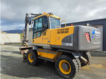 Excavator pe roţi VOLVO EW160C