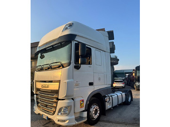 Cap tractor DAF XF 460