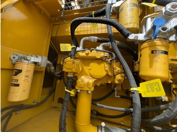 Excavator pe şenile CAT 329D2: Foto 5