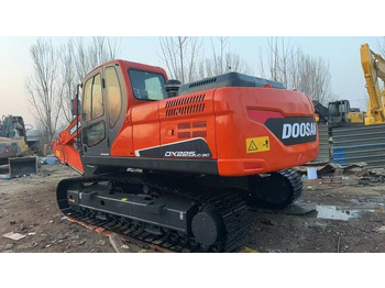 Excavator pe şenile Doosan DX 225 LC: Foto 5