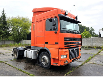 Cap tractor DAF XF 95 430