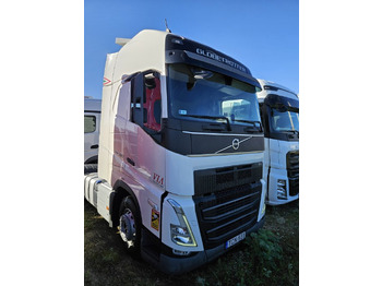Cap tractor VOLVO FH 500