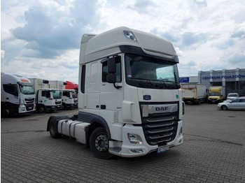 Cap tractor DAF XF 480