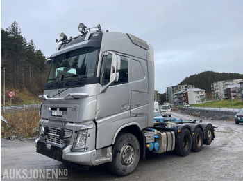 Camion cu cârlig VOLVO FH 540