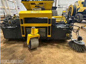 Ataşament pentru Utilaje constructii 2024 Stark Spinner dreibar Feiemaskin med oppsamler for hjullaster - Vannsystem og spyle utstyr: Foto 2 Ataşament pentru Utilaje constructii 2024 Stark Spinner dreibar Feiemaskin med oppsamler for hjullaster - Vannsystem og spyle utstyr: Foto 2